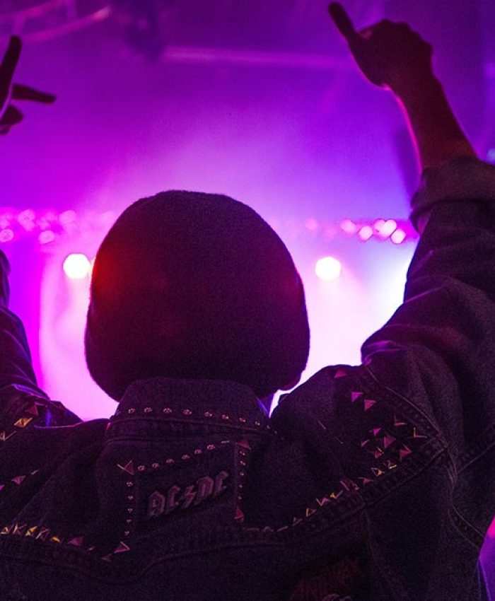 In the Groove: The Latest Trends in the DJ World